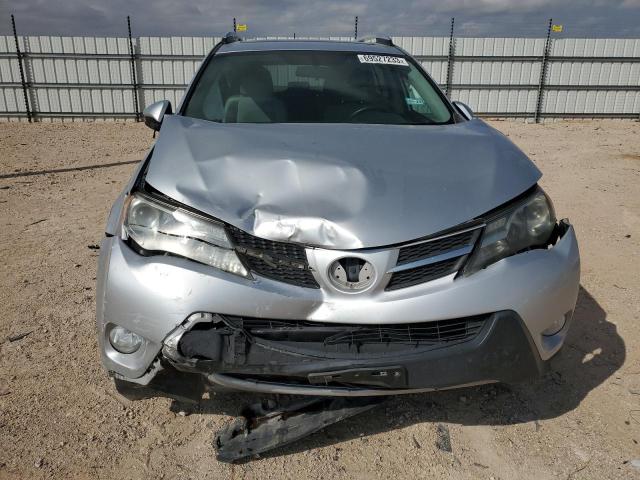 Photo 5 from auction – 2014 TOYOTA RAV4 XLE with VIN 2T3WFREV4EW111543