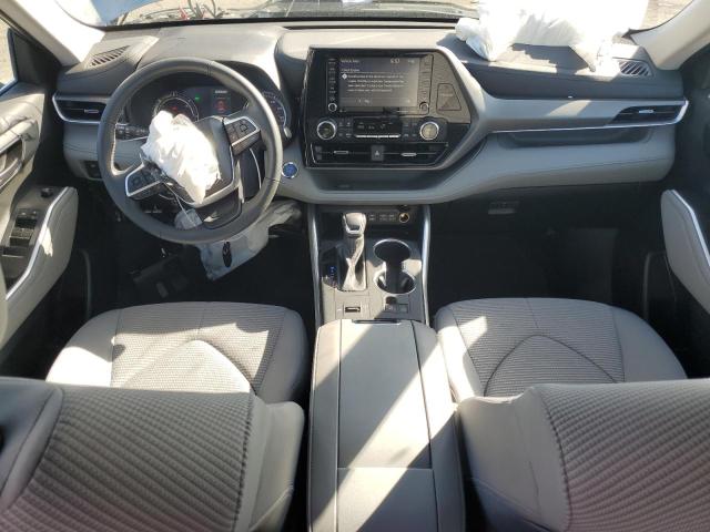 Photo 8 from auction – 2022 TOYOTA HIGHLANDER with VIN 5TDZARAH2NS015729