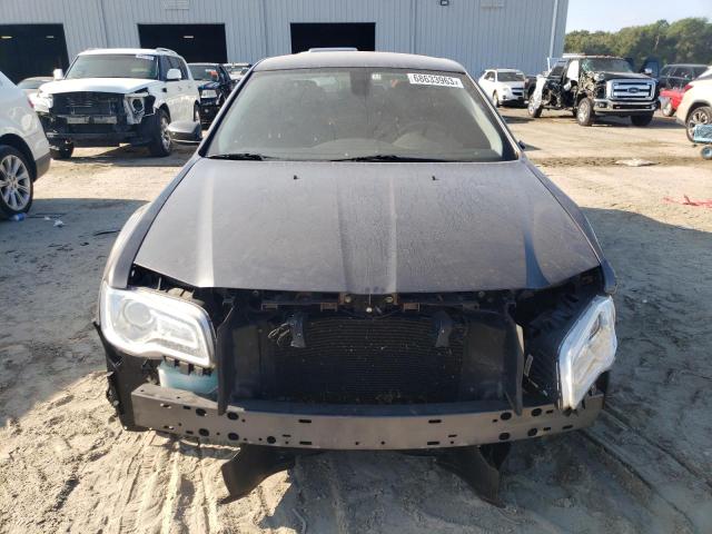 Photo 5 from auction – 2015 CHRYSLER 300 LIMITE with VIN 2C3CCAAG0FH766468