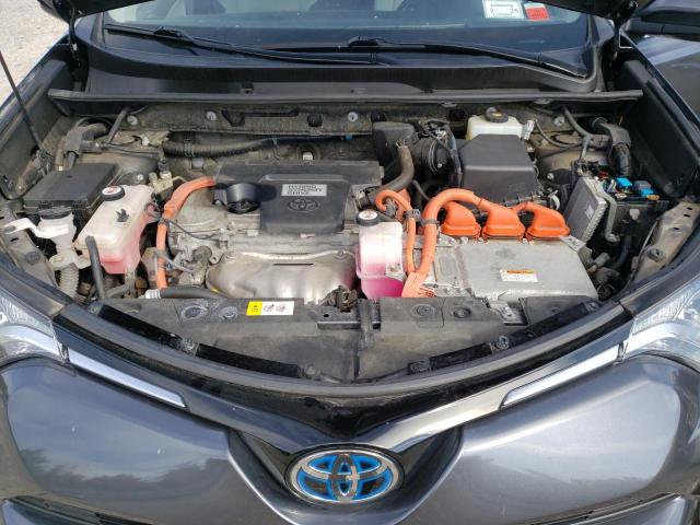 Photo 12 from auction – 2017 TOYOTA RAV4 HV LE with VIN JTMRJREV9HD095689
