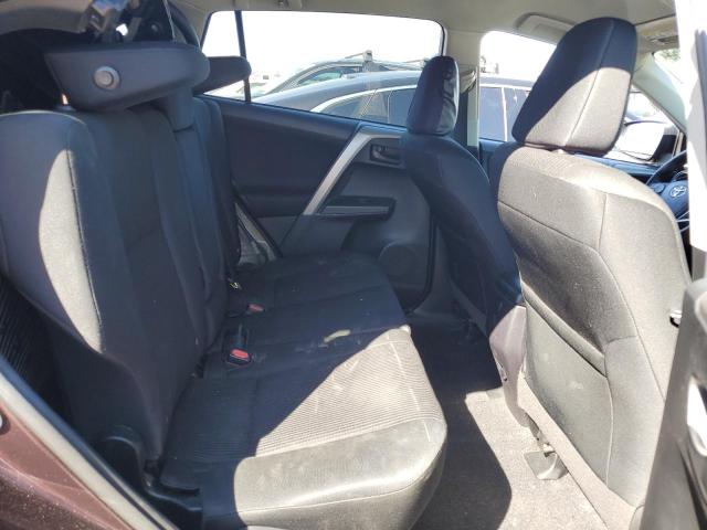 Photo 10 from auction – 2017 TOYOTA RAV4 LE with VIN 2T3BFREV5HW667931