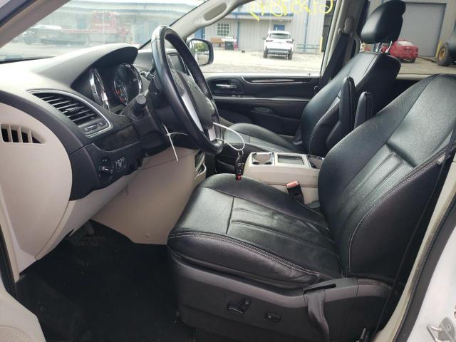 Photo 7 from auction – 2014 CHRYSLER TOWN & COU with VIN 2C4RC1BGXER442019