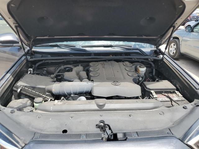 Photo 12 from auction – 2018 TOYOTA 4RUNNER SR with VIN JTEZU5JR4J5184333