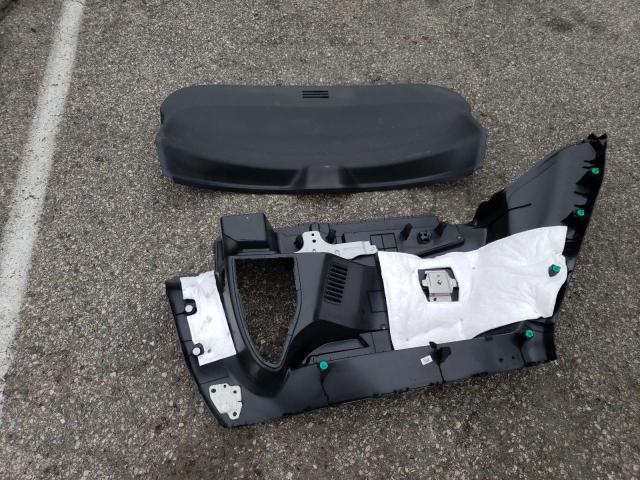 Photo 12 from auction – 2018 NISSAN ROGUE S with VIN KNMAT2MT7JP561073