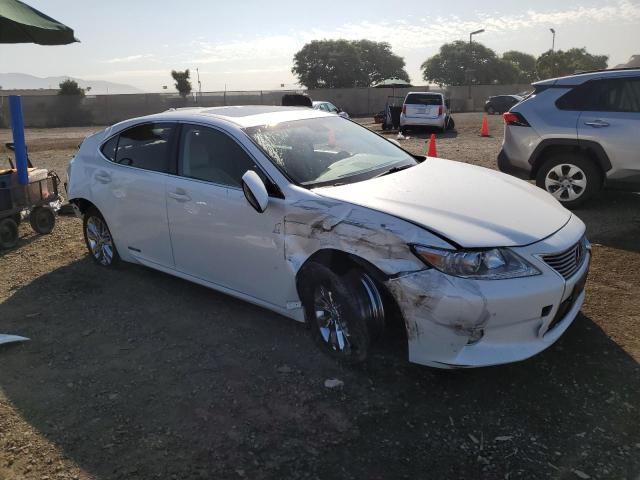 Photo 4 from auction – 2014 LEXUS ES 300H with VIN JTHBW1GG1E2055860