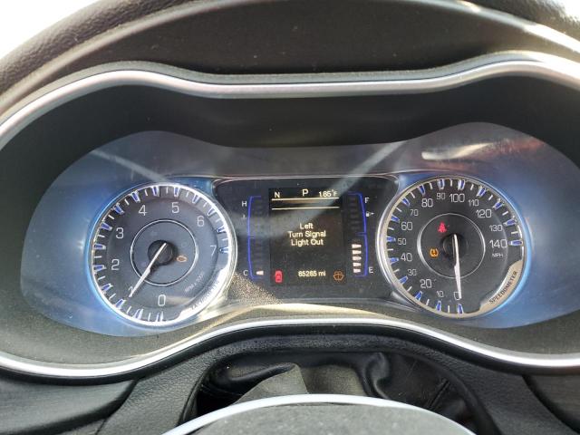 Photo 9 from auction – 2015 CHRYSLER 200 LIMITE with VIN 1C3CCCABXFN699448