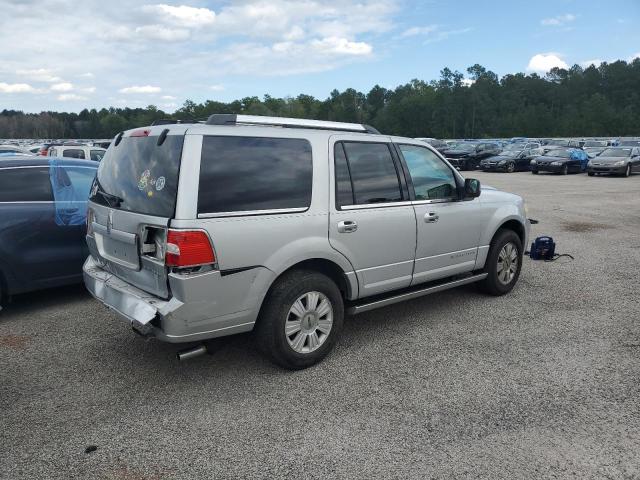 Photo 3 from auction – 2010 LINCOLN NAVIGATOR with VIN 5LMJJ2H53AEJ00619