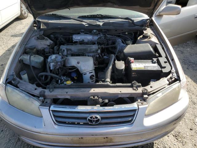 Photo 11 from auction – 2000 TOYOTA CAMRY CE with VIN JT2BG22K4Y0489165