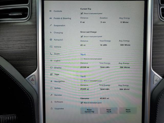 Photo 9 from auction – 2017 TESLA MODEL X with VIN 5YJXCBE25HF029616