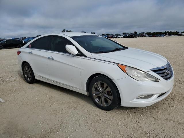 Photo 4 from auction – 2011 HYUNDAI SONATA SE with VIN 5NPEC4AC6BH234971