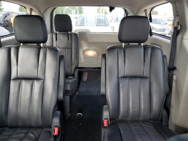 Photo 10 from auction – 2012 CHRYSLER TOWN & COU with VIN 2C4RC1BG3CR327761