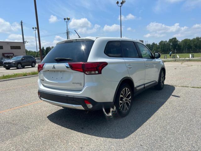 Photo 4 from auction – 2016 MITSUBISHI OUTLANDER with VIN JA4AD3A39GZ020315