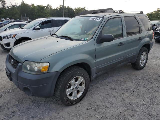 FORD ESCAPE XLT 2005 with VIN 1FMYU93145KD86056 - Photo from auction