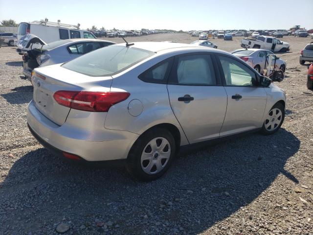 Photo 3 from auction – 2018 FORD FOCUS S with VIN 1FADP3E28JL239746