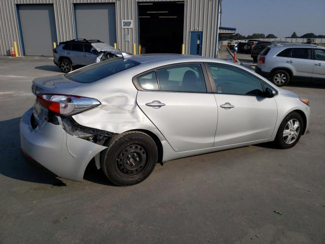 Снимка 3 от търг – 2015 KIA FORTE с VIN KNAFX4A67F5421979