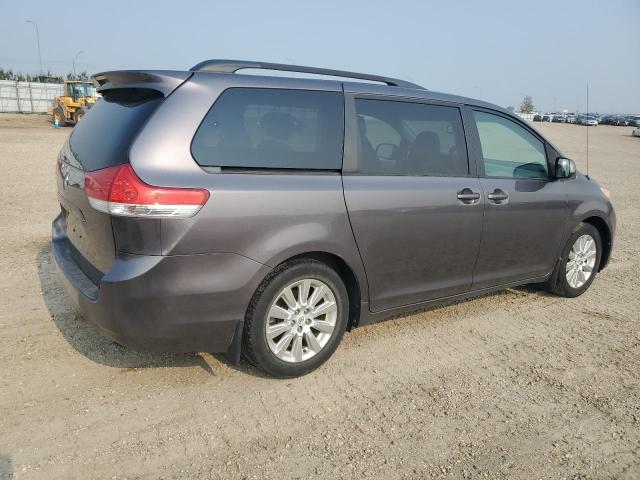 Photo 3 from auction – 2011 TOYOTA SIENNA LE with VIN 5TDJK3DC4BS005660