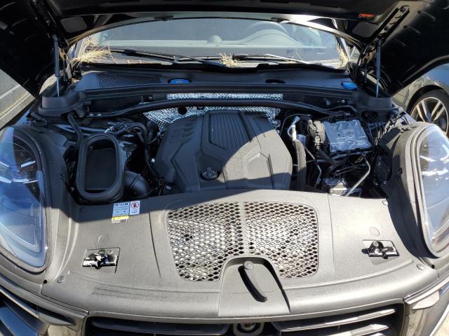 Photo 12 from auction – 2023 PORSCHE MACAN BASE with VIN WP1AA2A54PLB10323