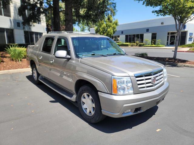 CADILLAC ESCALADE E 2002 with VIN 3GYEK63N22G252688 - Photo from auction