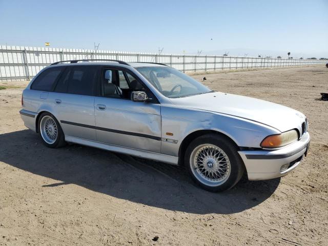 Photo 4 from auction – 2000 BMW 528 IT with VIN WBADP534XYBR95649