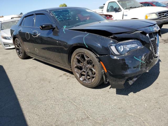 Photo 4 from auction – 2019 CHRYSLER 300 S with VIN 2C3CCABG0KH648137