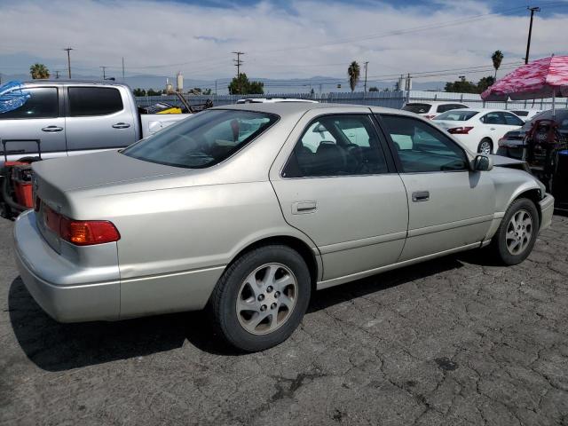 Photo 3 from auction – 2000 TOYOTA CAMRY LE with VIN 4T1BF22K7YU111226