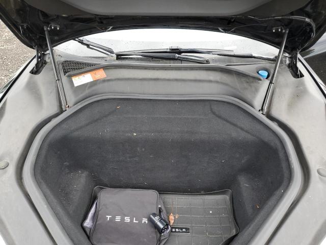 Photo 11 from auction – 2015 TESLA MODEL S with VIN 5YJSA1E29FF103305