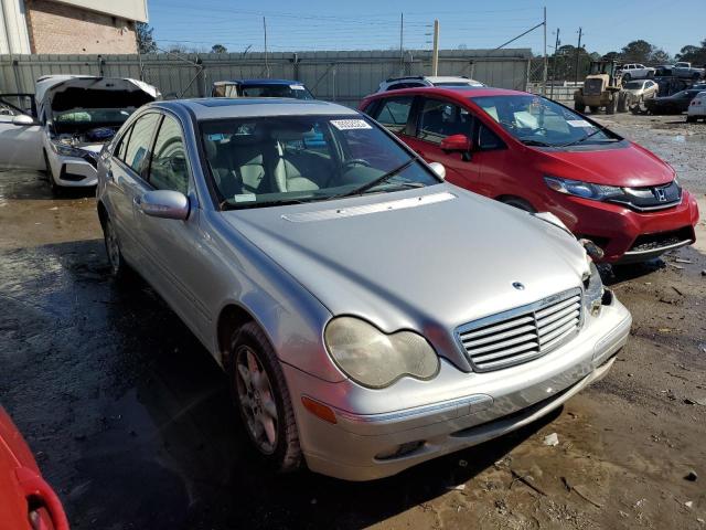 Photo 4 from auction – 2003 MERCEDES-BENZ C 320 with VIN WDBRF64J83F338970