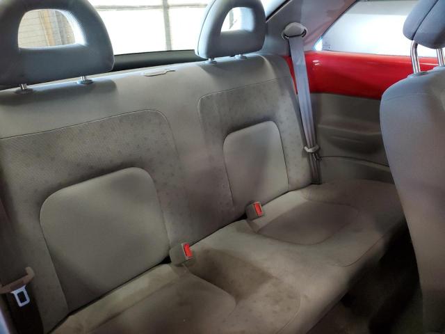 Photo 10 from auction – 2001 VOLKSWAGEN NEW BEETLE with VIN 3VWCS21C81M401917