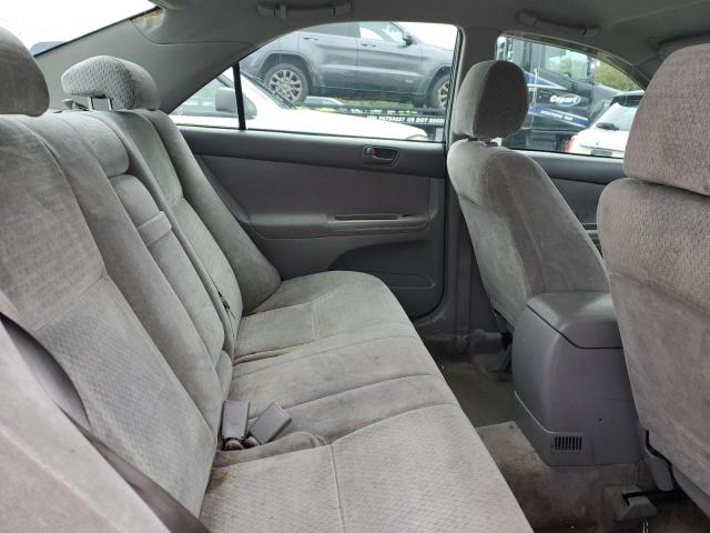 Photo 10 from auction – 2002 TOYOTA CAMRY LE with VIN 4T1BE32KX2U024517
