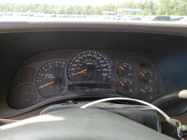 Photo 9 from auction – 2004 CHEVROLET SILVERADO with VIN 2GCEK19T141111475
