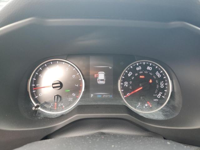 Photo 9 from auction – 2022 TOYOTA RAV4 XLE with VIN 2T3W1RFV1NC184917