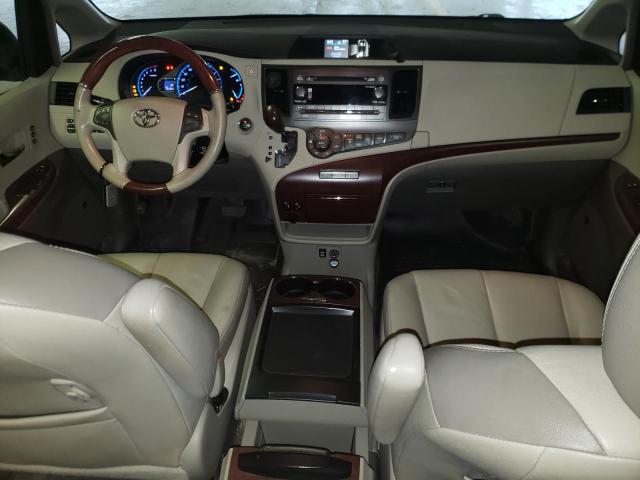 Photo 8 from auction – 2011 TOYOTA SIENNA XLE with VIN 5TDYK3DC1BS024939
