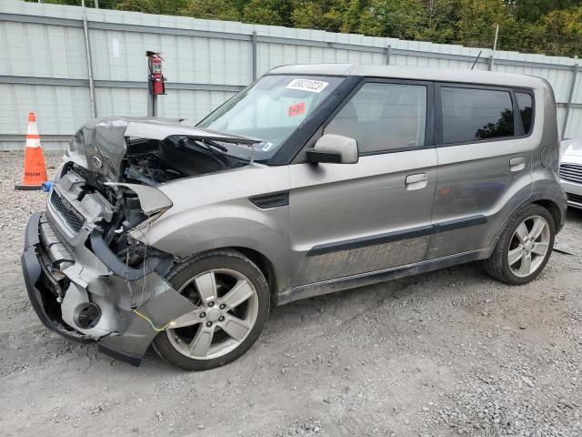 KIA SOUL 2010 with VIN KNDJT2A24A7047564 - Photo from auction