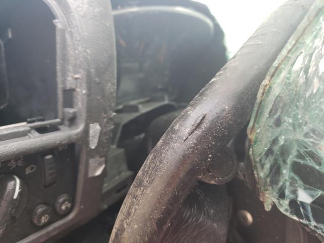 Photo 9 from auction – 2004 CHEVROLET COLORADO with VIN 1GCCS196748100981