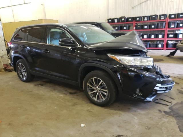 Photo 4 from auction – 2019 TOYOTA HIGHLANDER with VIN 5TDJZRFH5KS590143