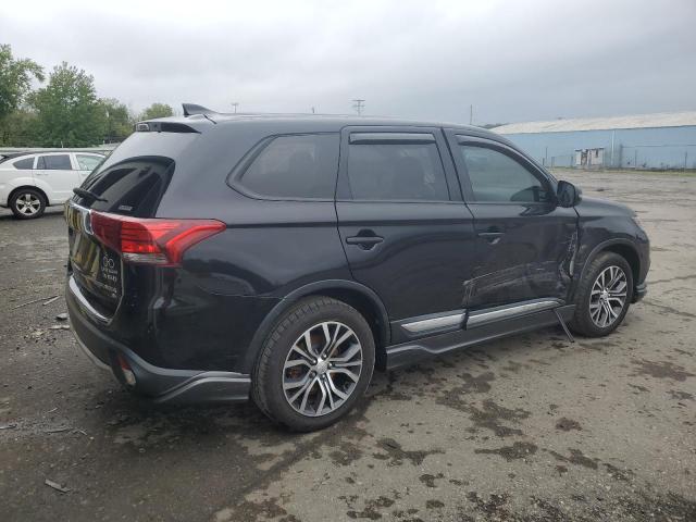 Photo 3 from auction – 2018 MITSUBISHI OUTLANDER with VIN JA4AZ3A33JZ008797
