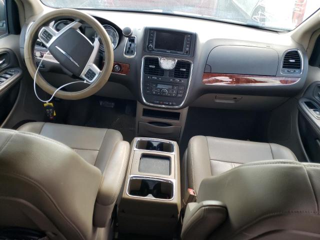 Photo 8 from auction – 2016 CHRYSLER TOWN & COU with VIN 2C4RC1BG9GR253638