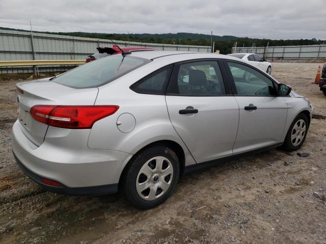 Photo 3 from auction – 2017 FORD FOCUS S with VIN 1FADP3E24HL221500