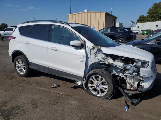 Photo 4 from auction – 2018 FORD ESCAPE SE with VIN 1FMCU9GD3JUB29256