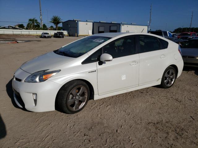 TOYOTA PRIUS 2015 with VIN JTDKN3DU8F0427847 - Photo from auction
