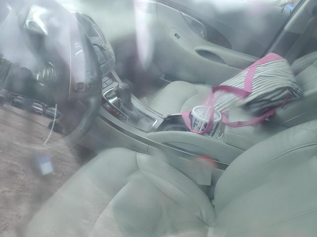 Photo 8 from auction – 2012 BUICK LACROSSE with VIN 1G4GC5E38CF215581