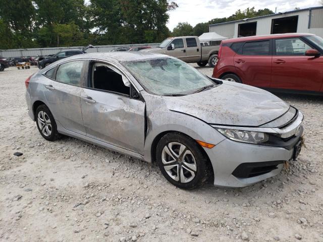 Photo 4 from auction – 2018 HONDA CIVIC LX with VIN 19XFC2F57JE037801
