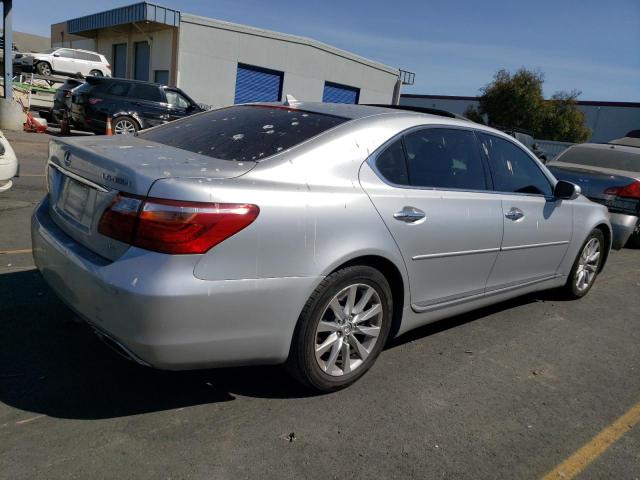 Photo 3 from auction – 2011 LEXUS LS 460L with VIN JTHDL5EF5B5002995