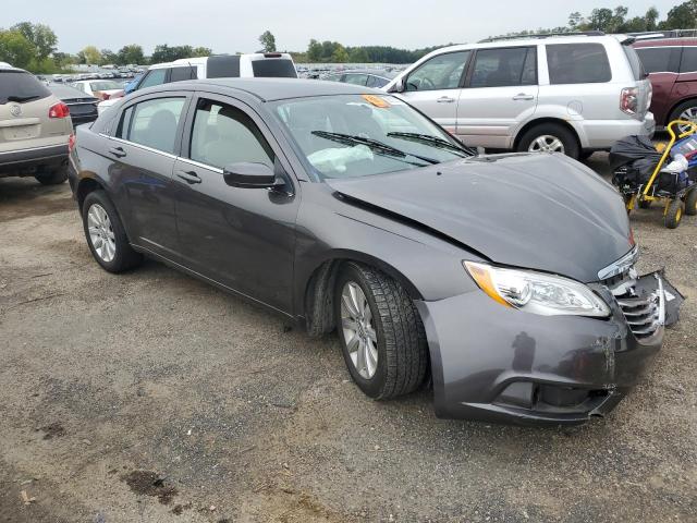 Photo 4 from auction – 2014 CHRYSLER 200 TOURIN with VIN 1C3CCBBBXEN186207