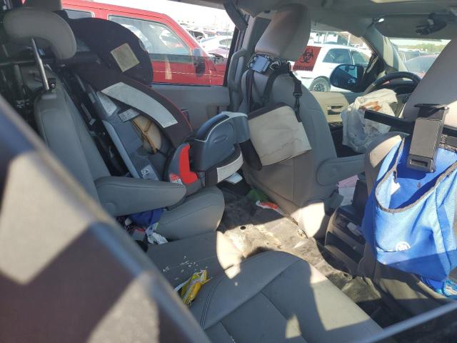 Photo 11 from auction – 2018 TOYOTA SIENNA XLE with VIN 5TDYZ3DC3JS940533