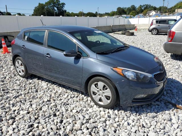 Photo 4 from auction – 2016 KIA FORTE LX with VIN KNAFK5A88G5637346