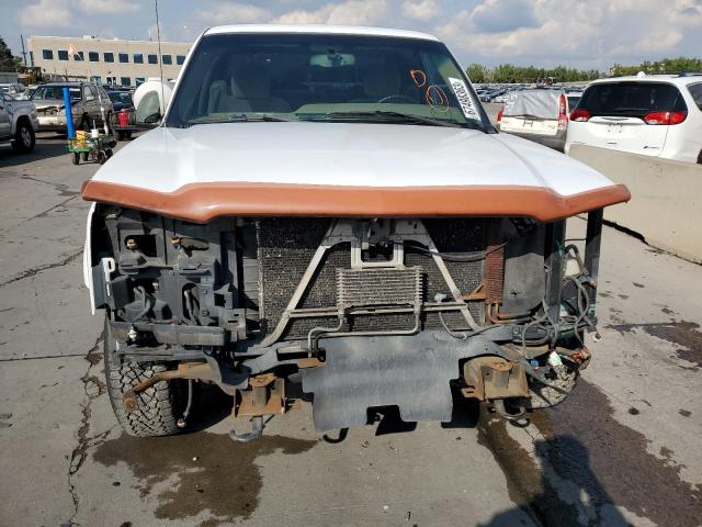 Photo 5 from auction – 2003 CHEVROLET SILVERADO with VIN 2GCEK19T131237771