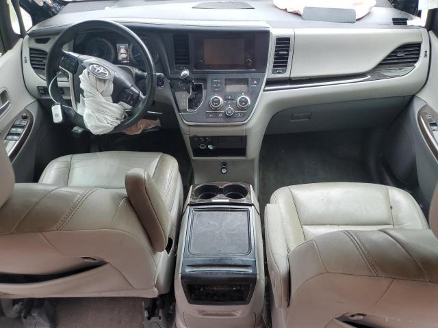 Photo 8 from auction – 2017 TOYOTA SIENNA XLE with VIN 5TDYZ3DCXHS771783