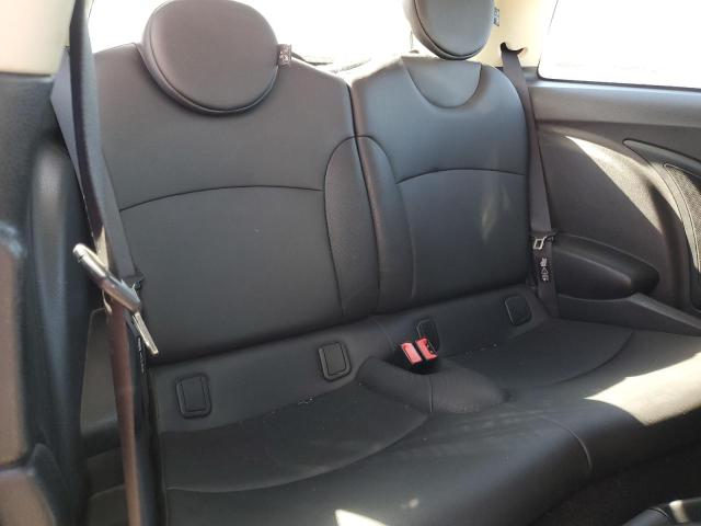 Снимка 10 от търг – 2011 MINI COOPER с VIN WMWSU3C59BT098482