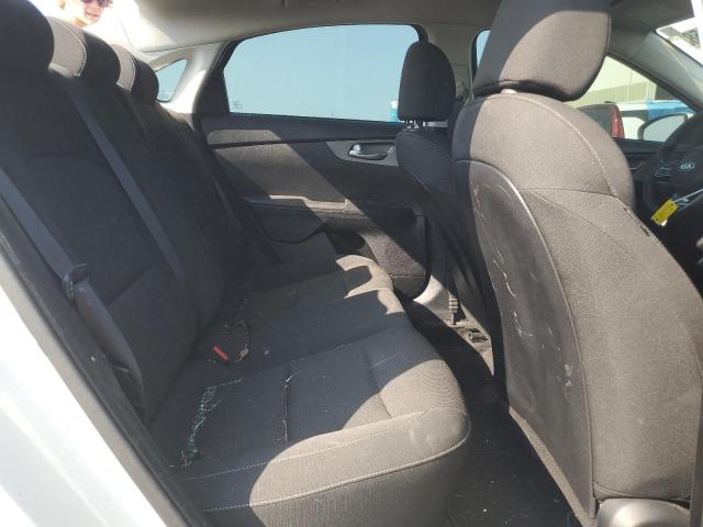 Photo 10 from auction – 2019 KIA FORTE FE with VIN 3KPF24AD1KE075992